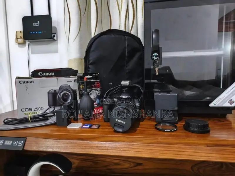 Canon 250D Full Set