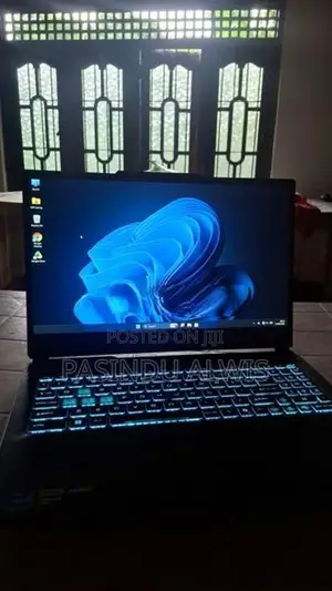 MSI Cyborg 15 A13UDX