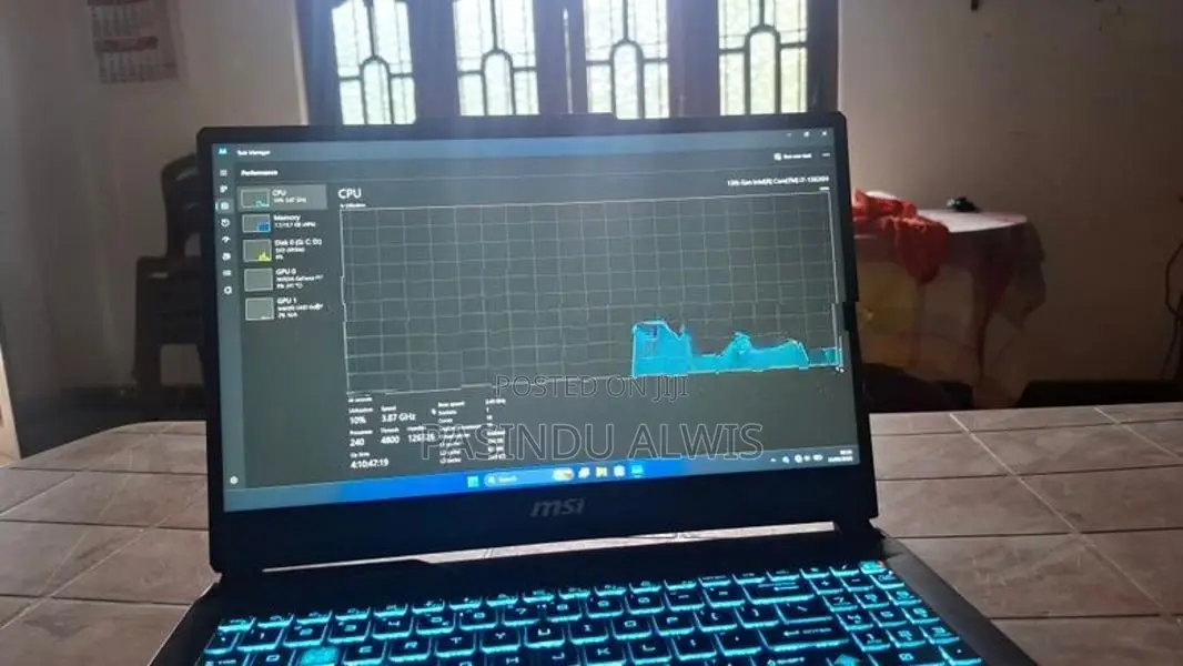MSI Cyborg 15 A13UDX