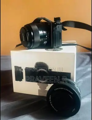 Sony ZV-E10 Camera With 16-50mm Lens
