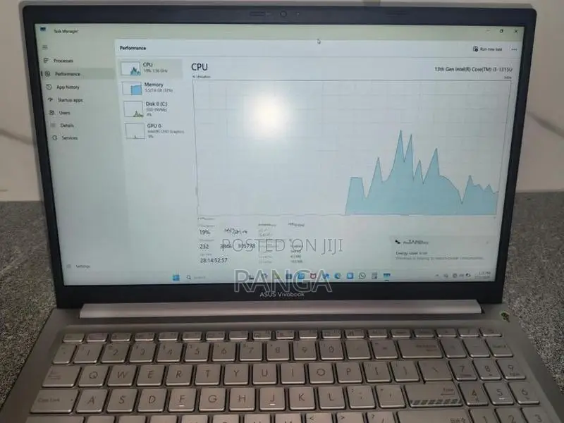 ASUS Vivobook i3 13gen