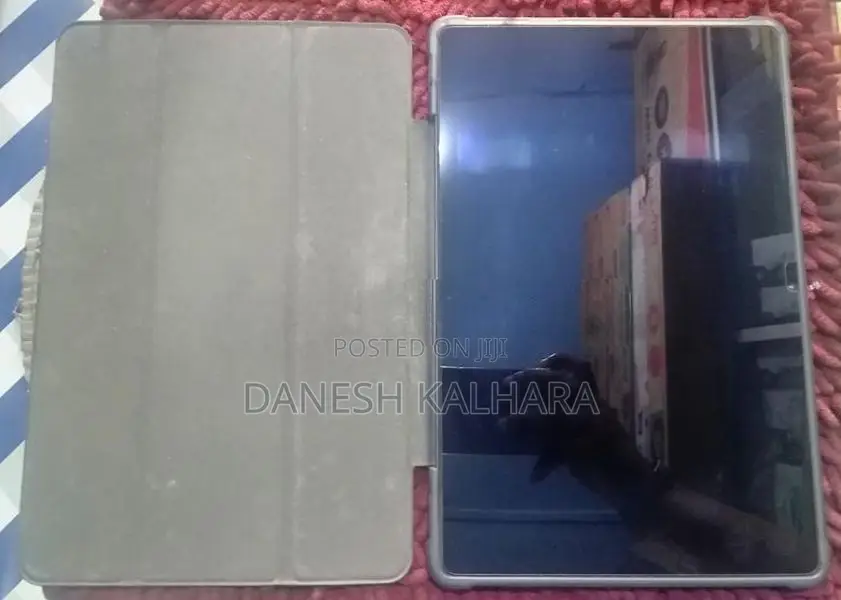 Tablet With Box
