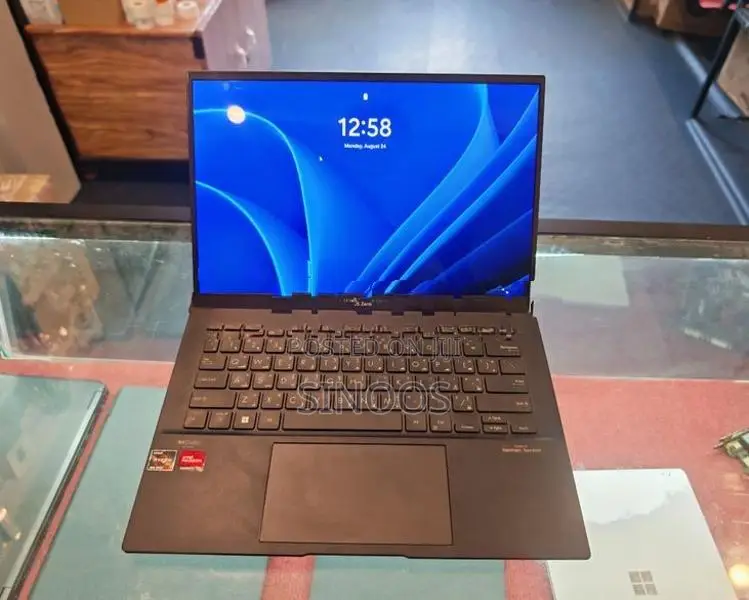 ZenBook 14 OLED Ryzen 7 16GB DDR4 1TB NVME