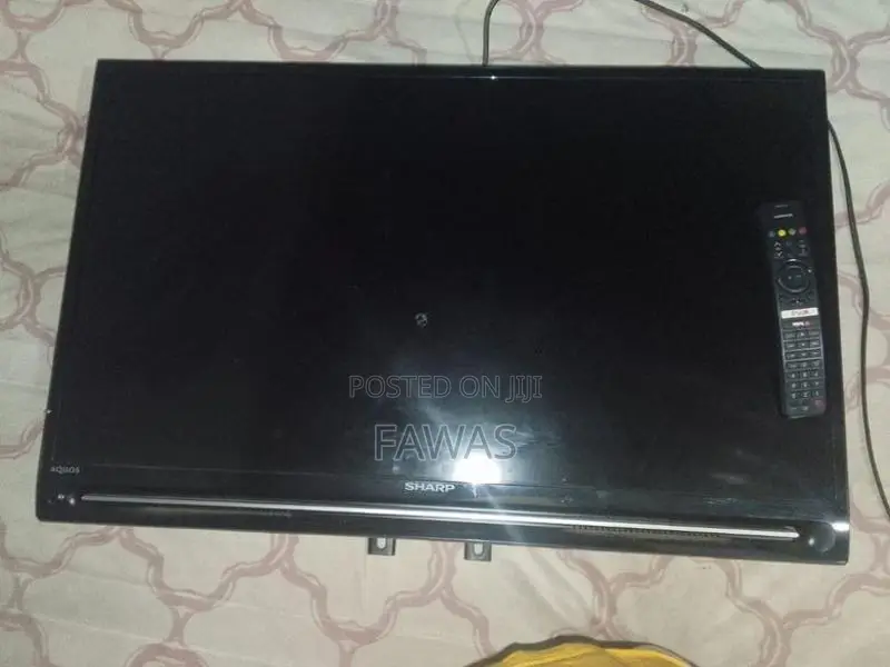 Sharp 32 inches LED Tv