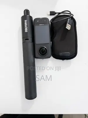 Insta360 X3 Complete Action Camera Kit – Like New