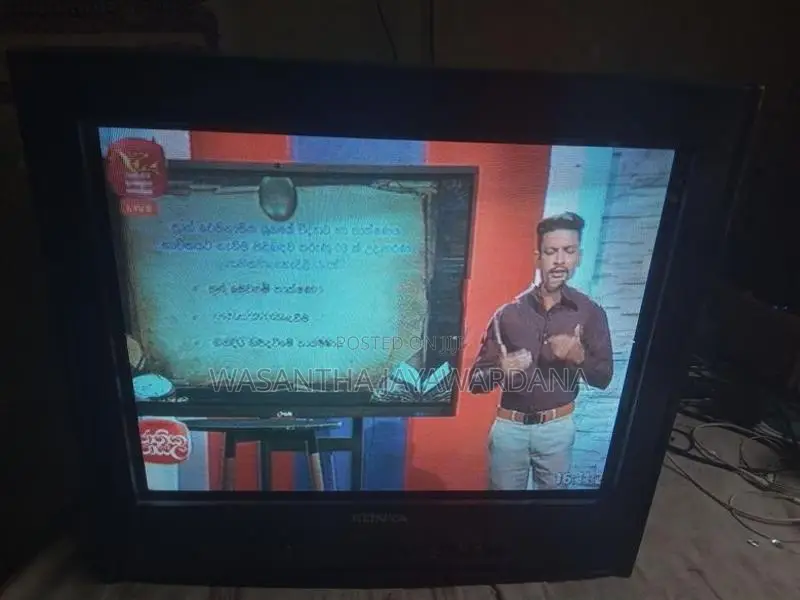 21CRT TV