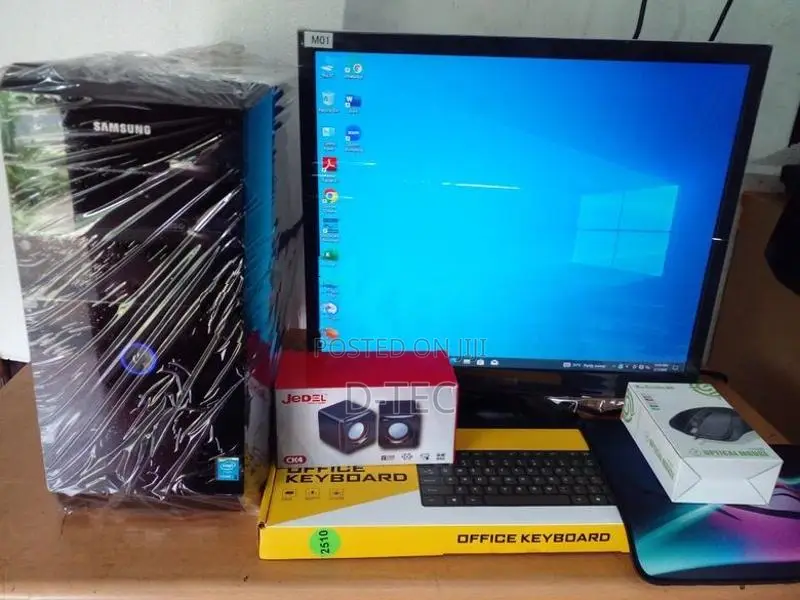 Core i3 4th 4590 3.30 Ghz 19" LED Screen PC Full Set