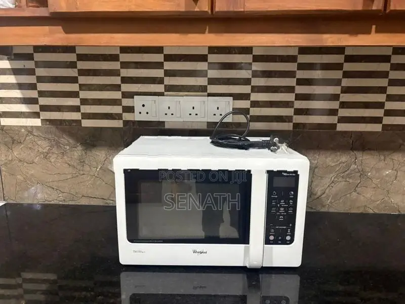 Microwave Oven