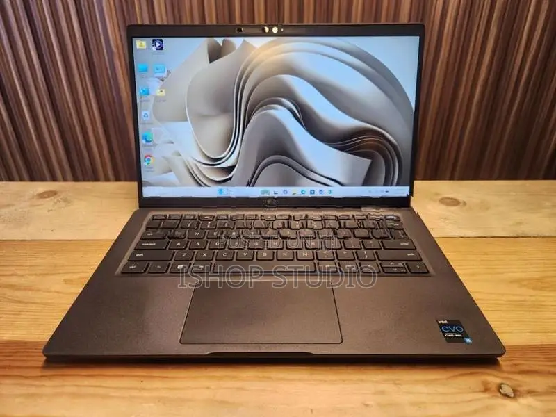 Dell Latitude 7420 intel i5 11th Gen | 14" FHD