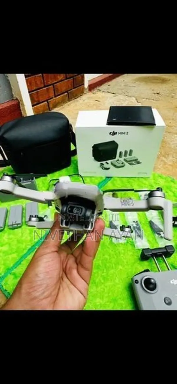 DJI Mini 2 Fly More Combo