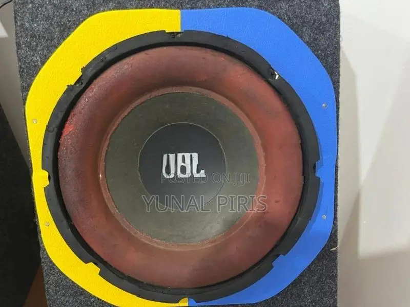Three Wheel Sound System With An Amplifier
