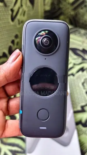 Insta 360 X2