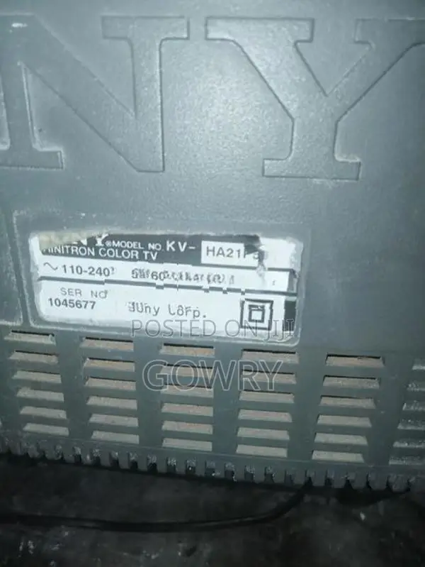 Sony Trinitron 21" CRT TV