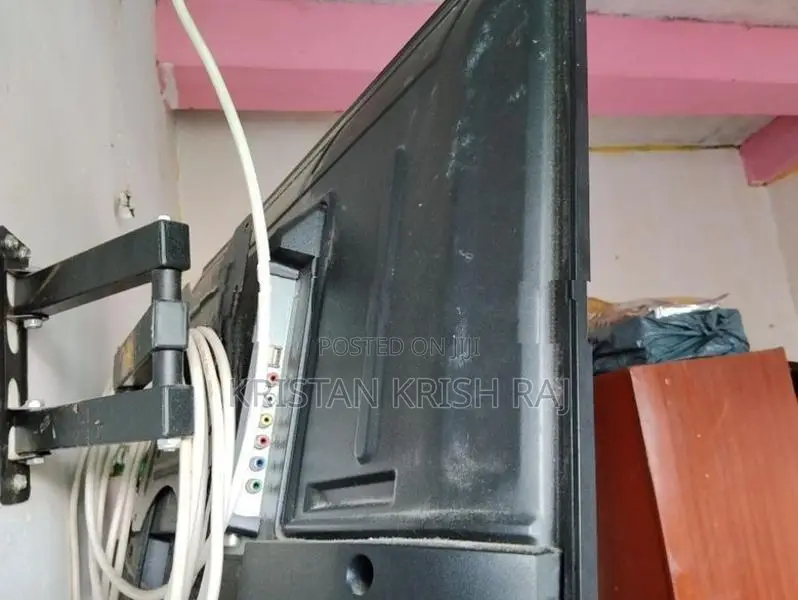 Panasonic 32 Inch Tv