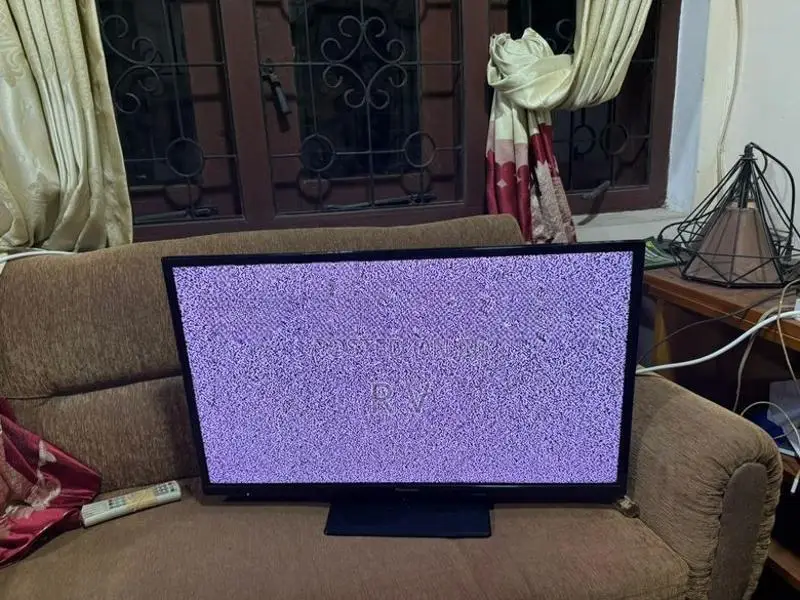 Panasonic TV LED