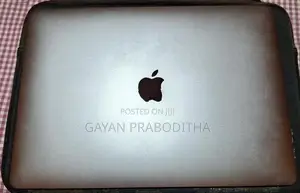 Apple Macbook Air M1
