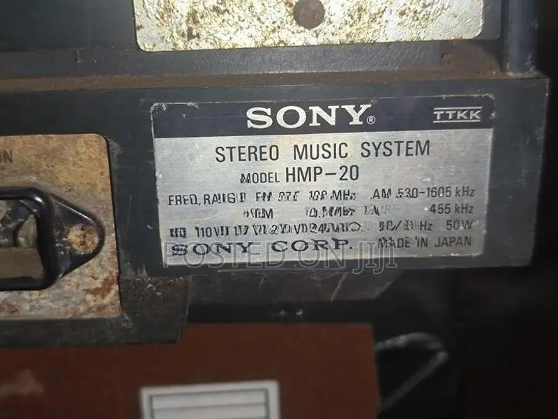 Sony Music Center Turn Table