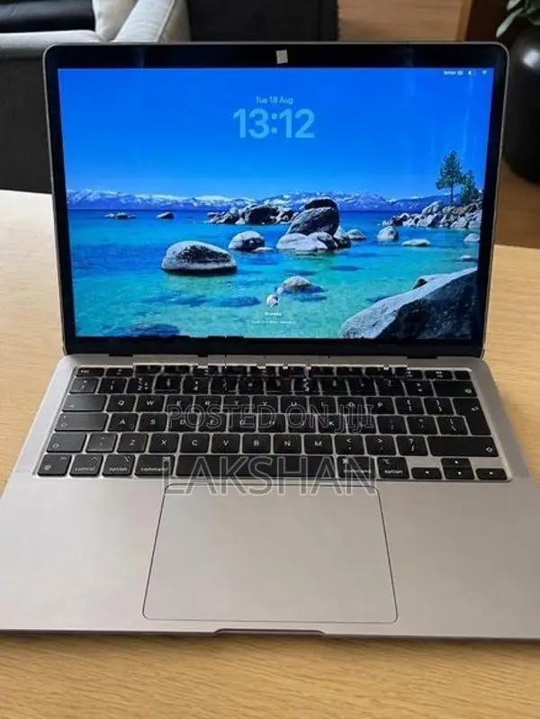 Apple MacBook Air M1 2020 8GB Ram 256GB SSD Box With Charger