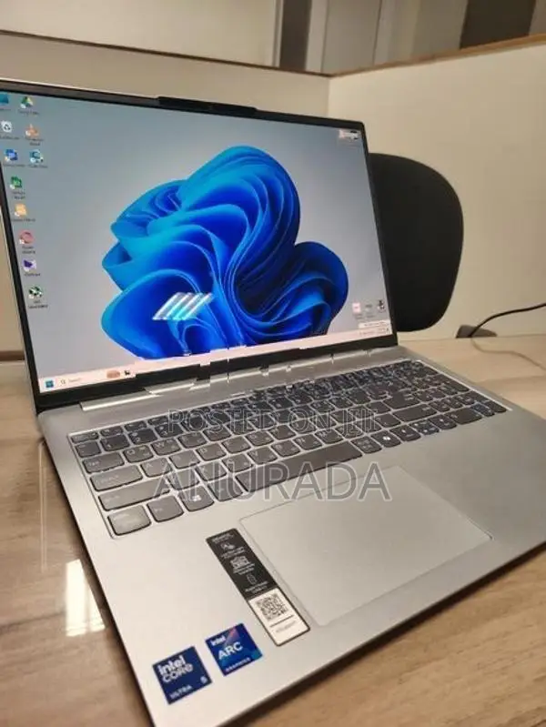 Lenovo IdeaPad Slim 5 (Intel Core Ultra - Latest AI Edition)