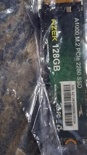 Azek A1000 M.2 PCIe 2280 SSD With A Capacity Of 128GB