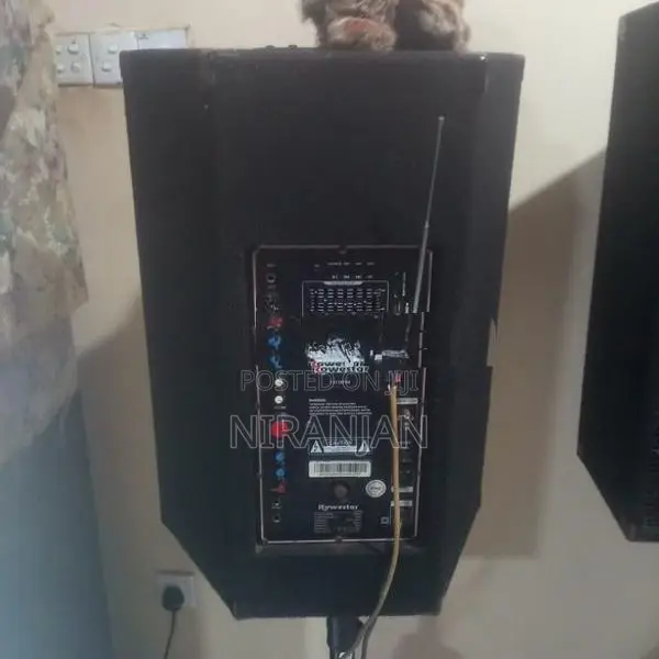 Rowestar Speaker