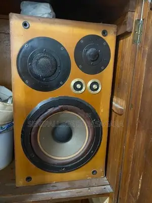 Tower Speaker Set