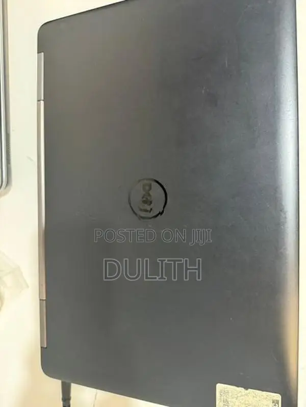 Dell Latitude i3 - 4th Gen