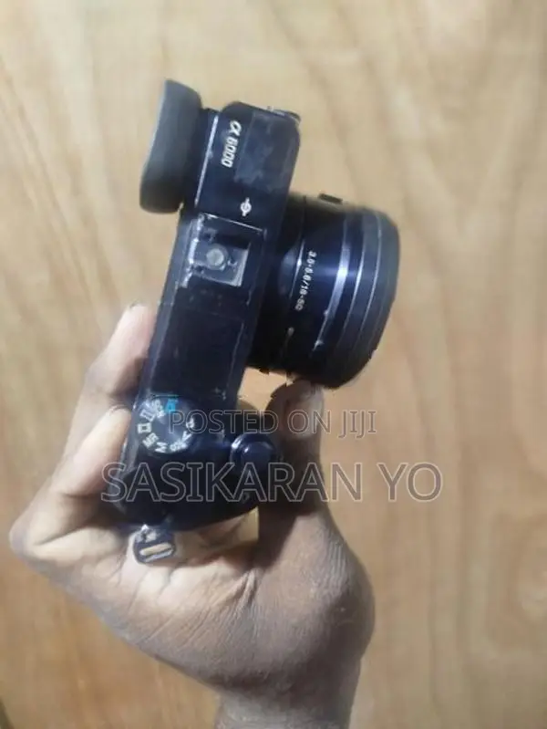 Sony a6000