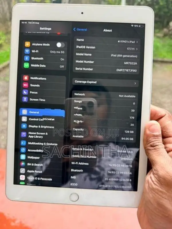 iPad 6th Gen