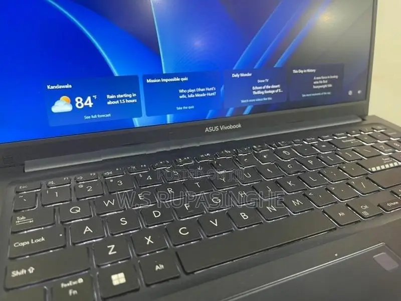 Asus Vivobook i3 13th Gen