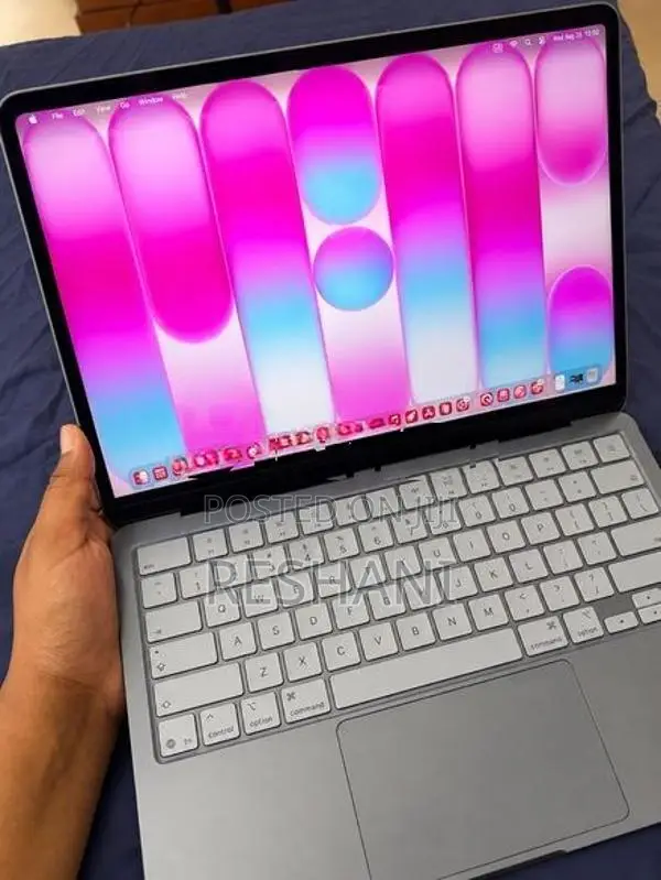 MacBook Neo