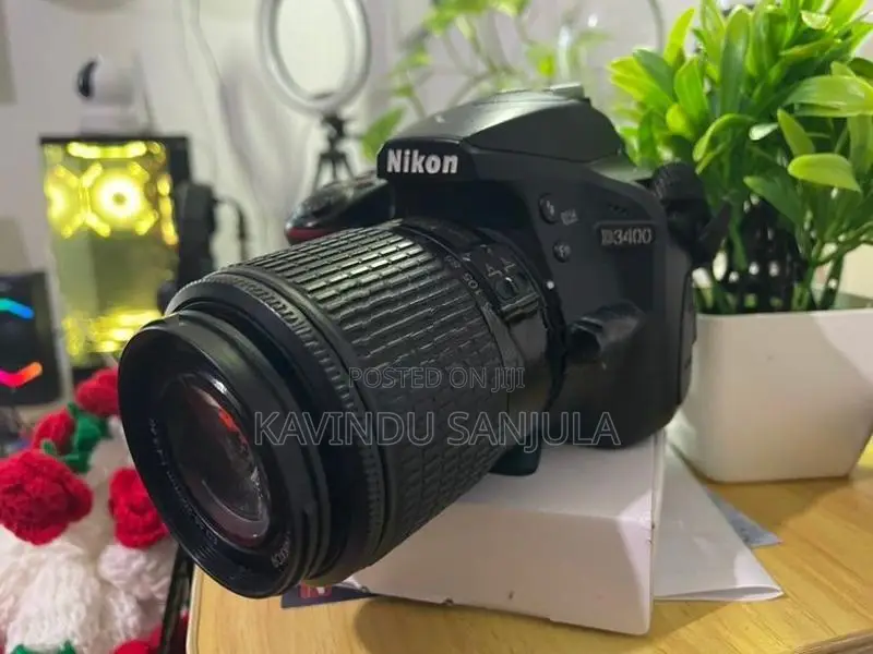 D3400 DSLR