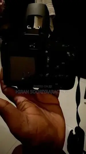 Canon EOS 4000D DSLR Camera 18–55mm