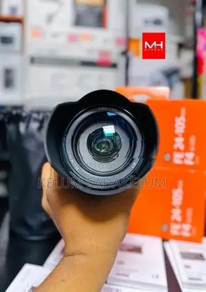 Sony FE 24-105mm f/4 G OSS Lens