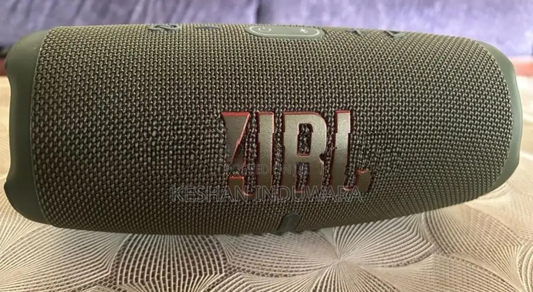 JBL Charge 5
