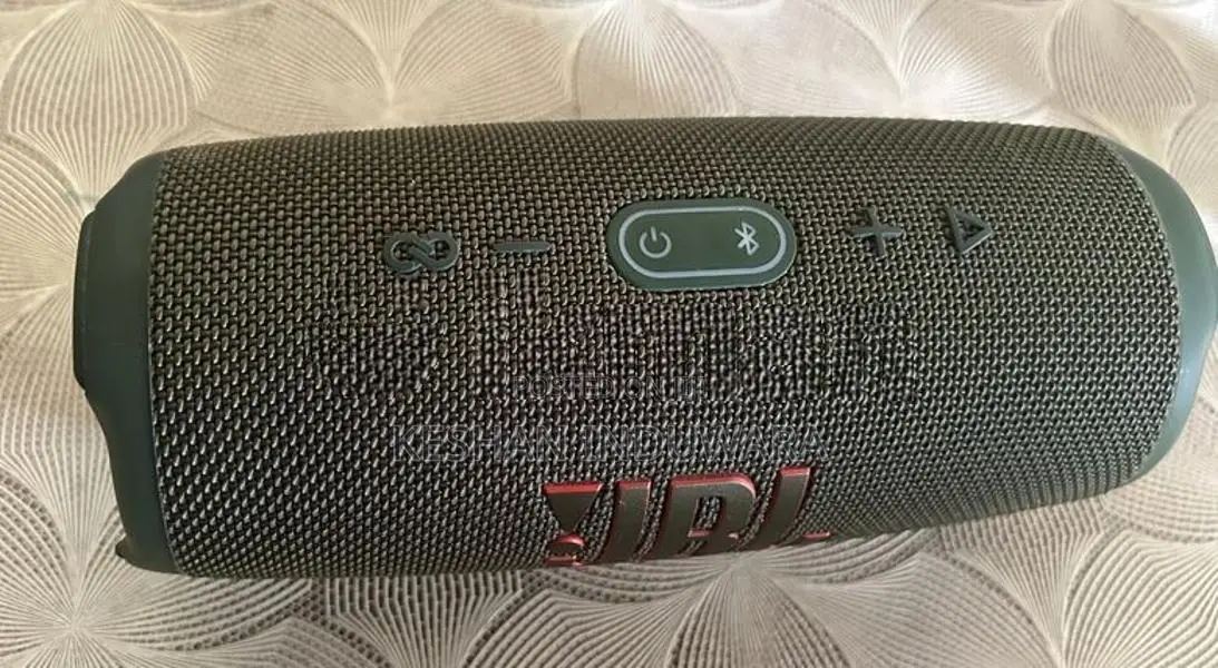 JBL Charge 5