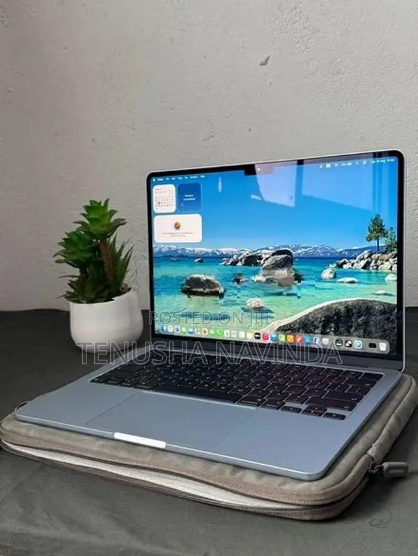 MacBook Air M5 16GB/512GB Sky Blue 2026 (මුදල් හදිසියකට විකිණීමට)