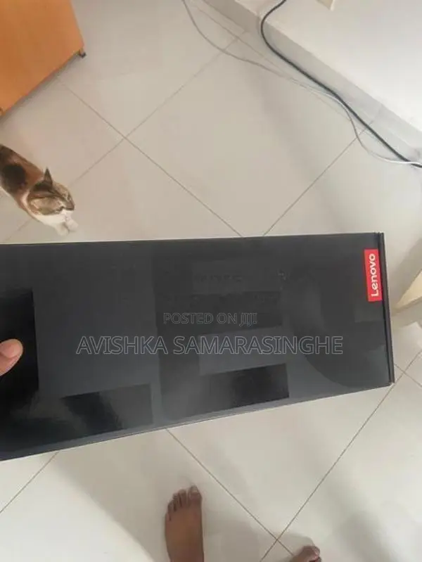 Lenovo Legion Go - Handheld
