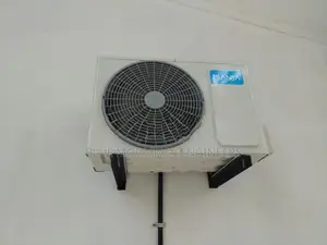 Manja Non Inverter 12000BTU R32 Gas Brand New