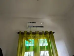 TCL 12000 BTU Smart Inverter Air Conditioner BreezeIN Series