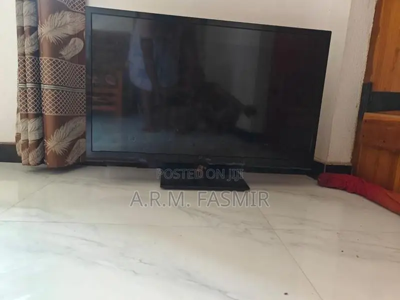 TV 32''