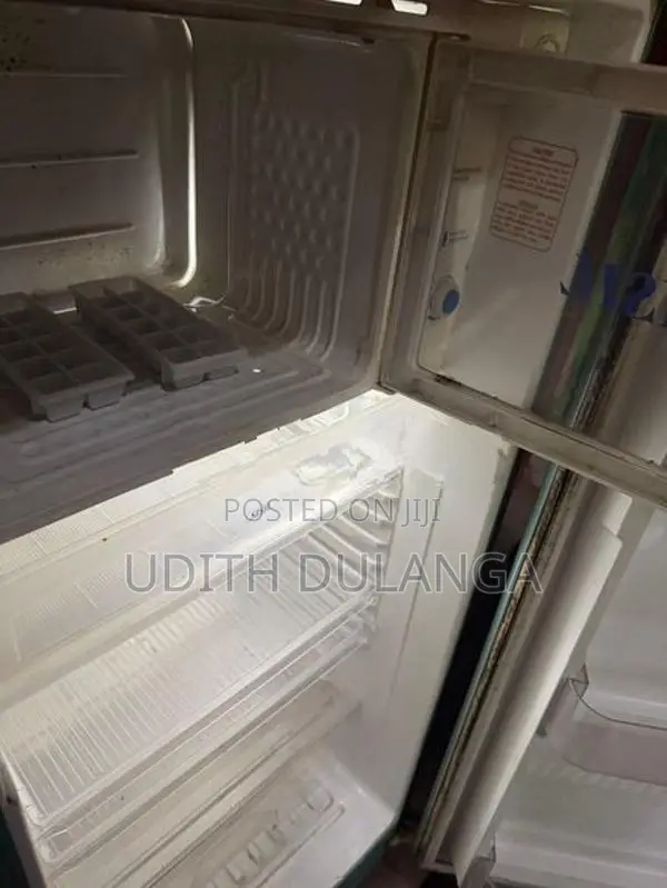 Sisil ECO Refrigerator - 185L