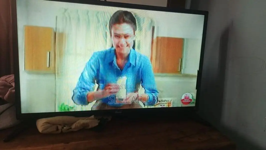 Abans Used TV