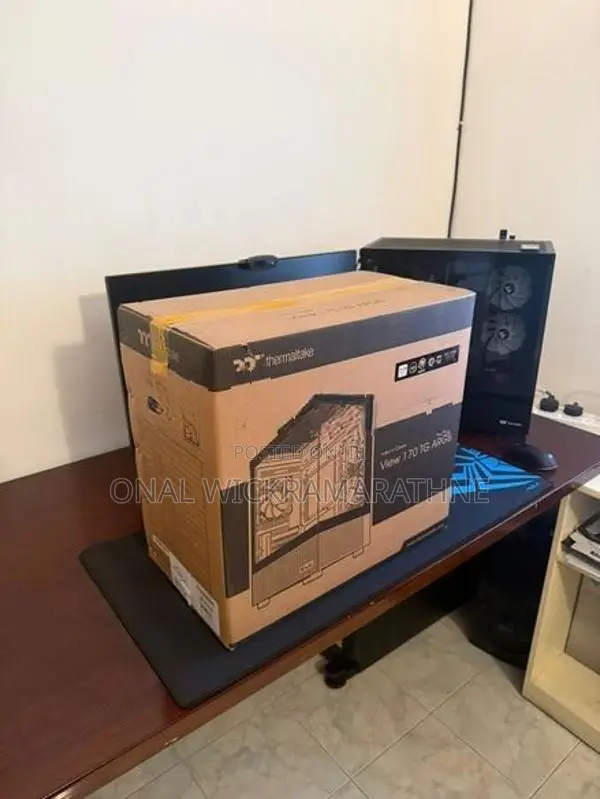 Thermaltake 170TG PC Casing Brand New Micro ATX