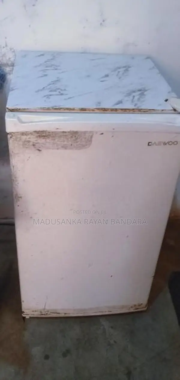 Daewoo Mini Fridge