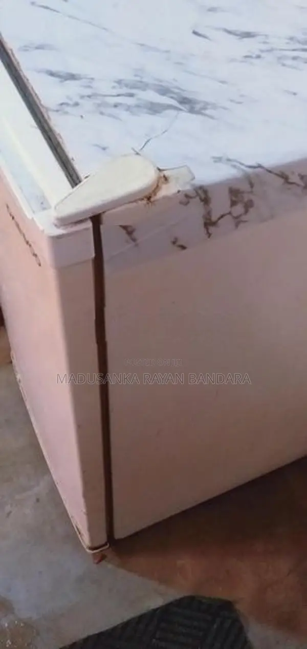 Daewoo Mini Fridge