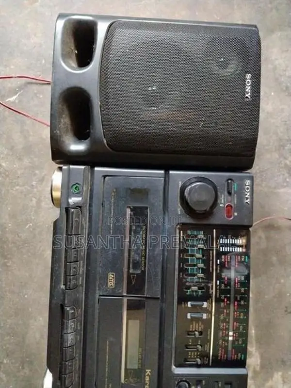 Cassette Radio