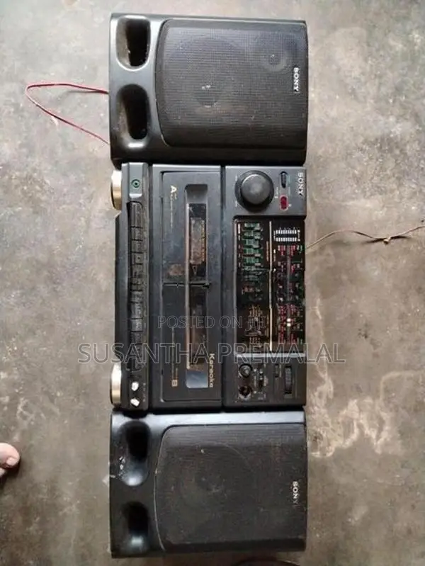 Cassette Radio