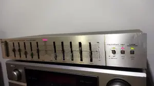 Akai Stereo Equalizer