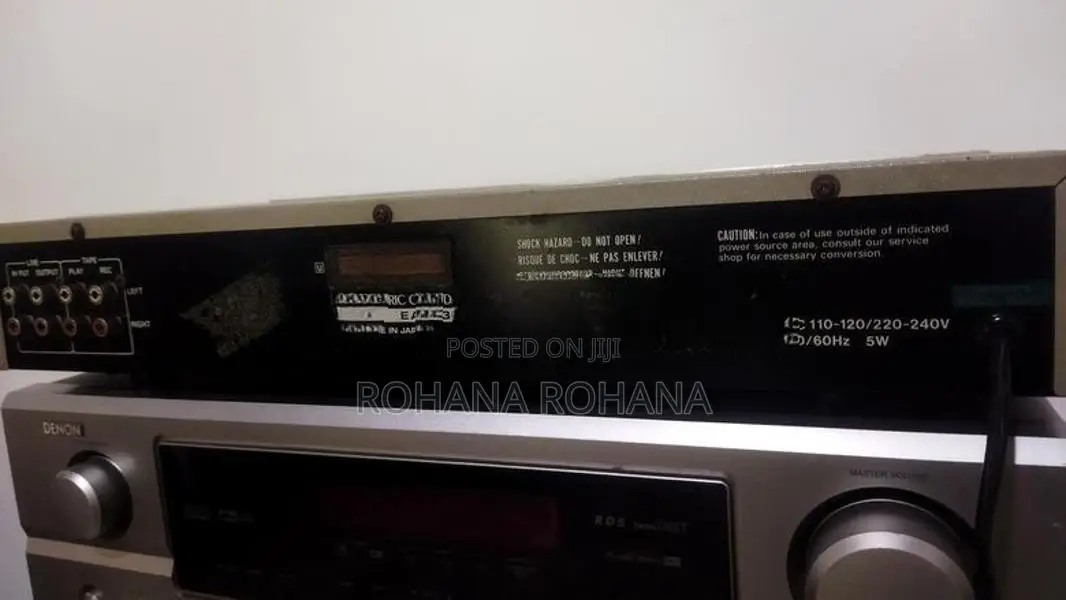 Akai Stereo Equalizer